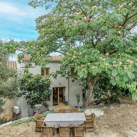 Holiday home Casa Gall En