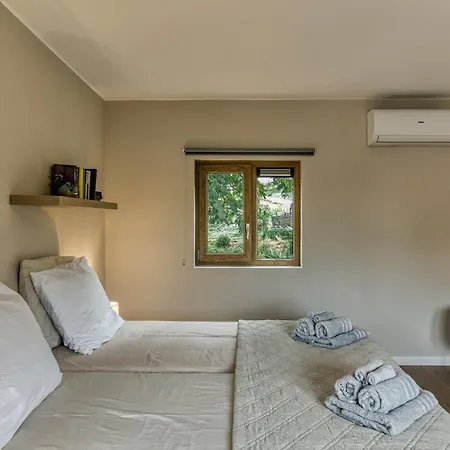 Casa Gall En Holiday home Espolla